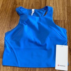 Brand new blue Nile size 8 invigorate train tank